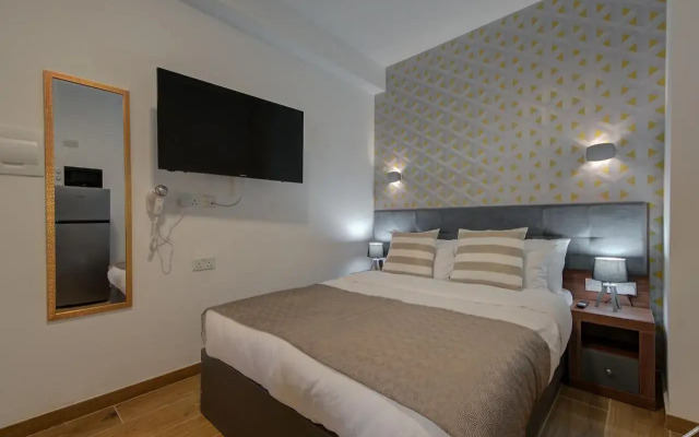 Tritoni Marina Apartments and Suites