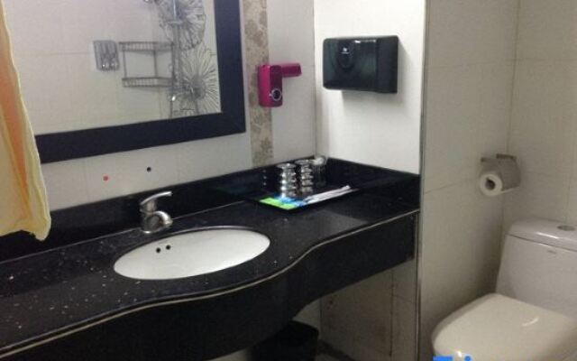 Xiaojia Biyu Business Hotel