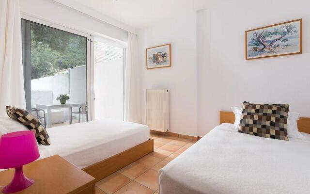Villa Piedra Del Mar Beachfront by Villa2be