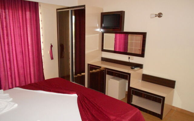 Side park Spa Boutique Hotel