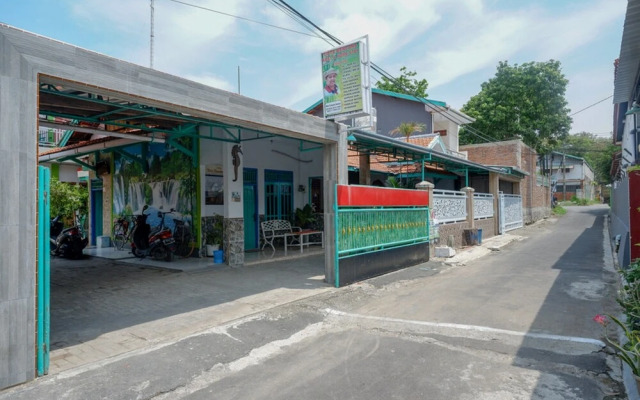 Capital O 92929 Hotel New Tirta Kencana Syariah