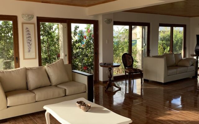 Hotel Teanehi