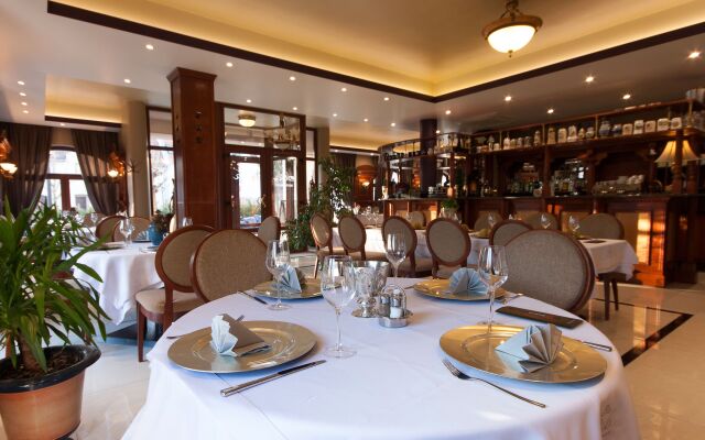 Xavin Wellness Hotel & Restaurant