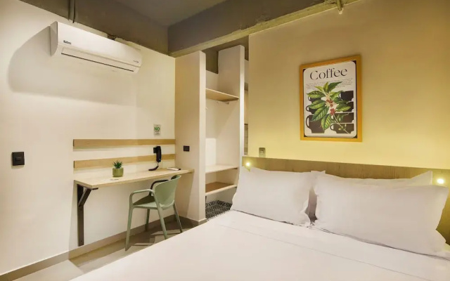 Hotel Attic 33