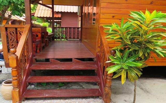 Coco Beach Bungalows