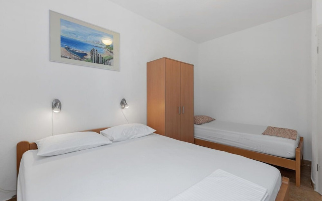Apartment Uga2