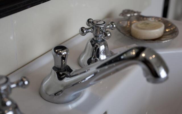 Chambres d'Hôtes Le Manoir de Beaumarchais