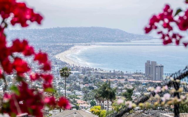 Beach Haven - Near Pacific Beach Park