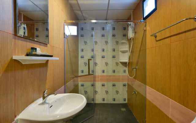 The Breton Hotel Media