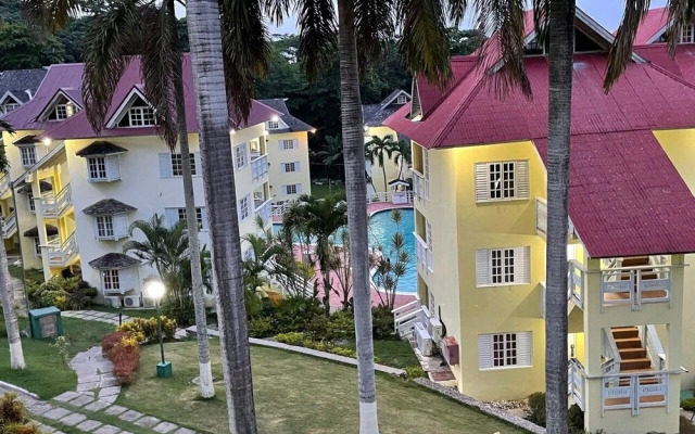 Mystic Ridge Resort Apt 57