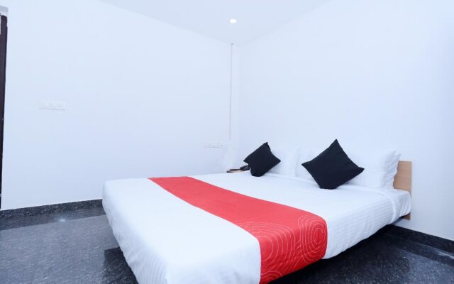 Avittom Cyber Cubez By OYO Rooms