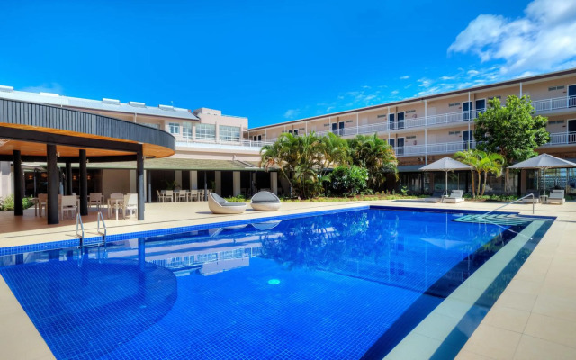Tanoa International Dateline Hotel