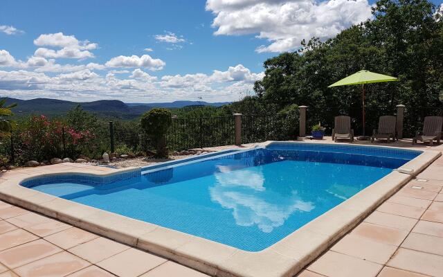 Holiday home in Courry, with private pool, covered terrace and beautiful views