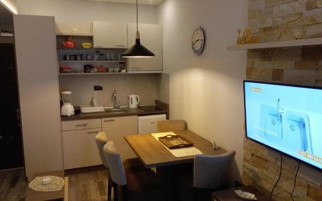 Apartman "Lana" premier 04 Milmari