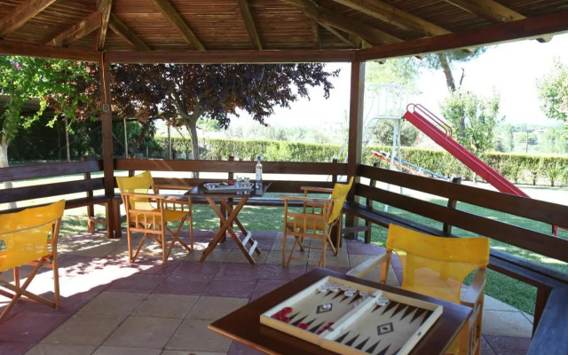 Elenas Studios