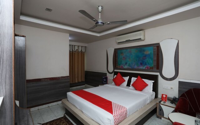 OYO 29689 Hotel Pramod