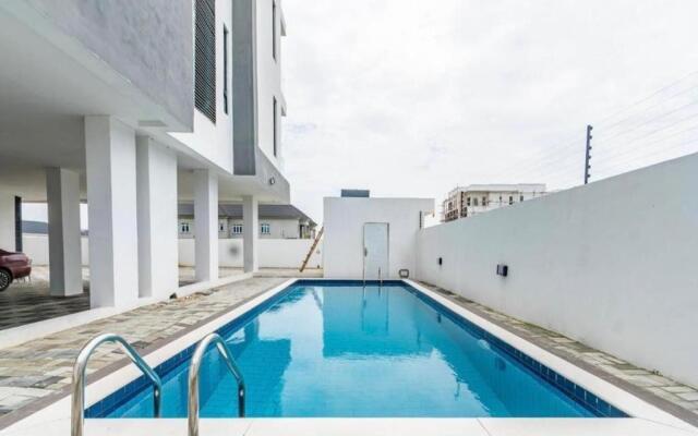 Luxury 2bedroom apartment with pool