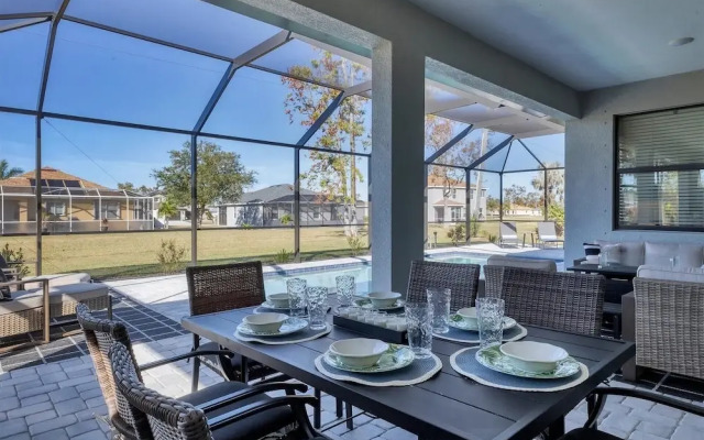 25499 Doredo Drive