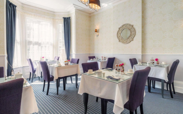 The Clarence Boutique Rooms