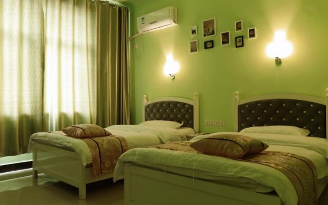 Zhangjiajie 26 Degree Theme Hostel