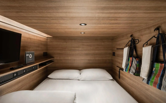 Oinn Hotel & Hostel Tainan