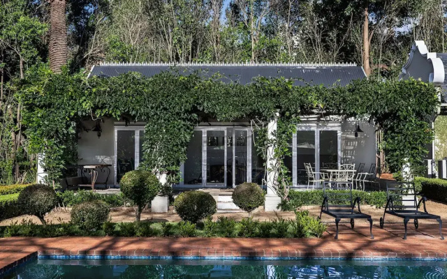 Le Manoir Boutique Estate