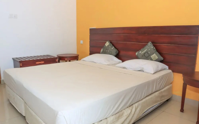 New Tristar Beach Hotel