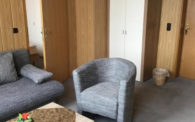 Hotel-Pension Am Kirschberg