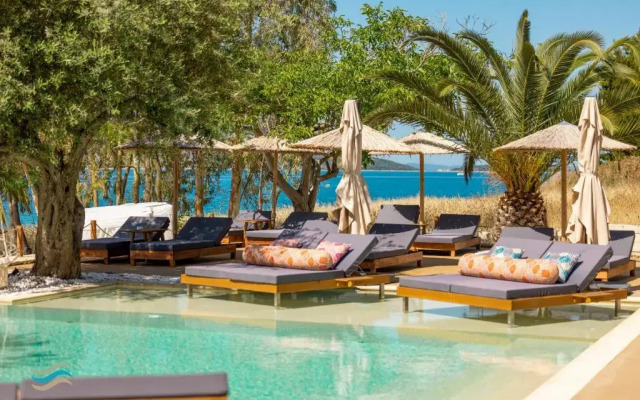 Plataria Seaside Resort