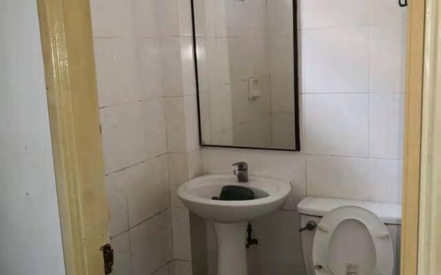 AircondRoom@Highland Inn