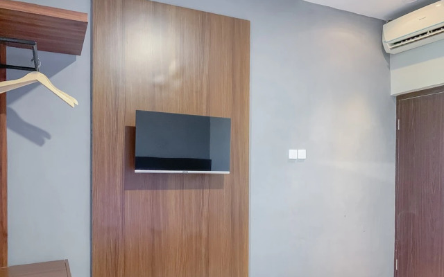 RedDoorz Plus @ D San Residence Buah Batu