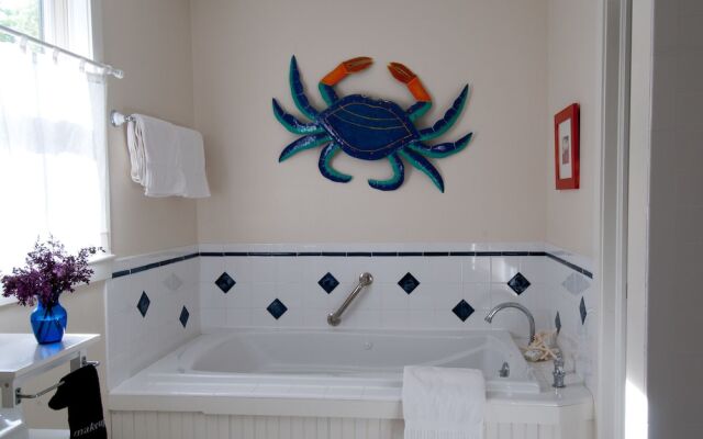 Coveside Bed & Breakfast