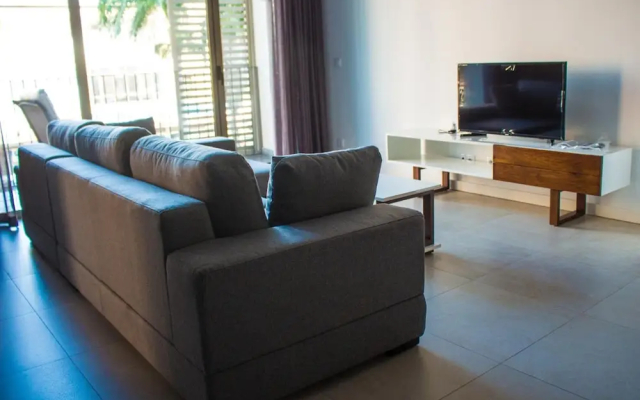 Palm Aparthotel