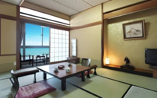 Futami Onsen Hotel Seikai – Guest Rooms – Ise