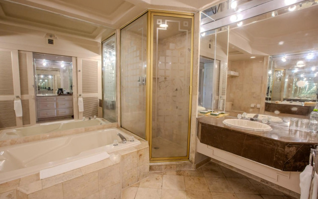 Отель Barceló Karmina All Inclusive