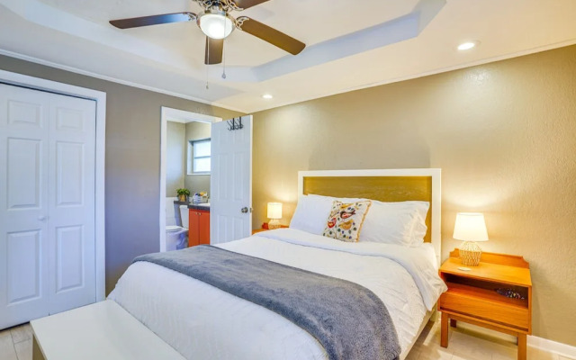 Modern Lakeland Vacation Rental: Patio & BBQ Grill