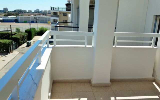 304 Carisa Holiday Flat