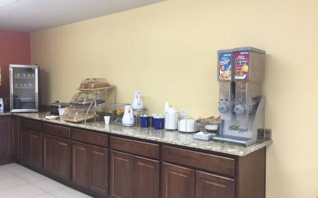 Days Inn By Wyndham Phoenix North