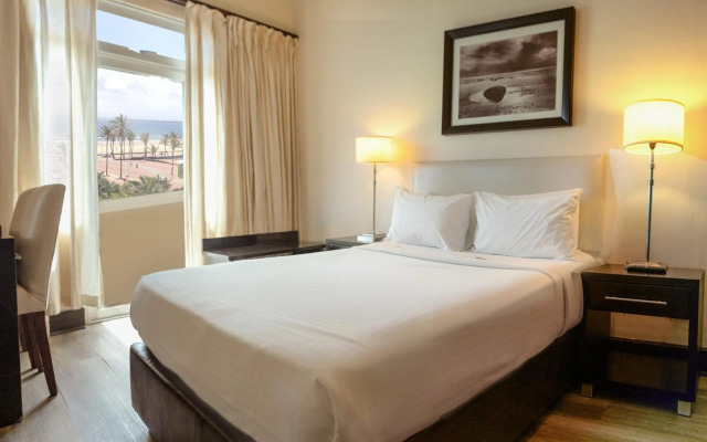 Parade Hotel