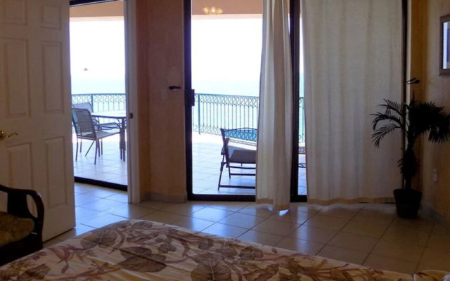 Sonoran Sea 2BR SSW 602 by Casago