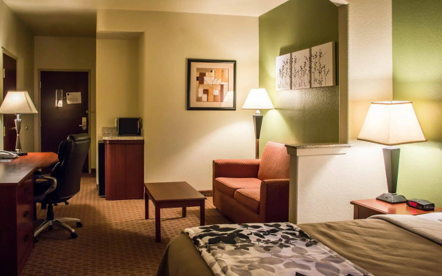 Sleep Inn & Suites at Six Flags