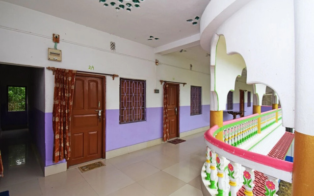 SPOT ON 43674 Apanjan Hotel