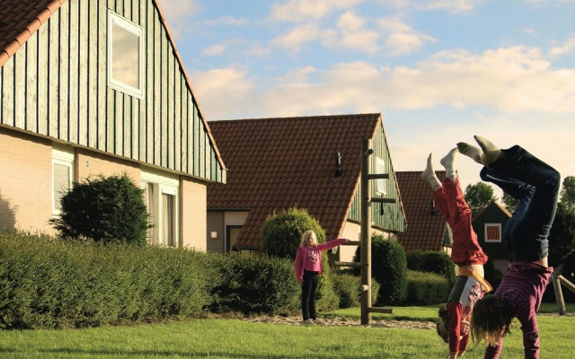 Tidy Bungalow With Microwave Near Renesse and Beach