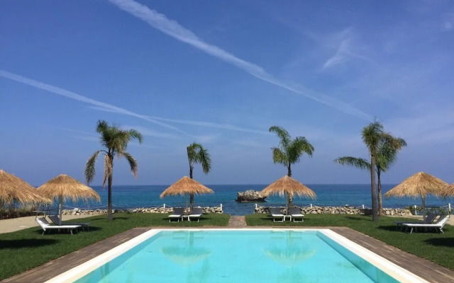Sunshine Beach Resort