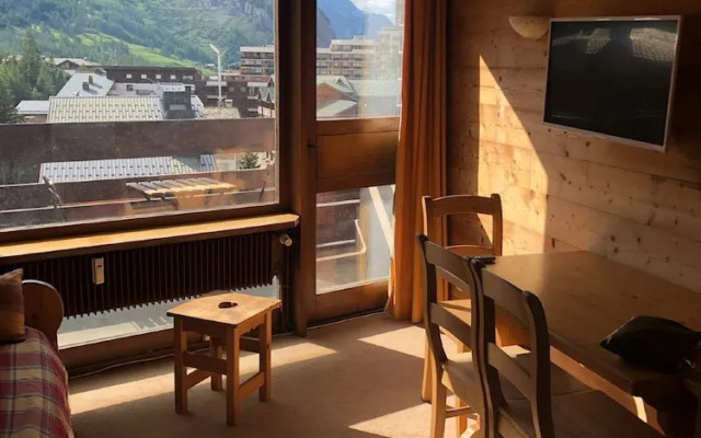 Résidence Les Cîmes - Centre Val d'Isère