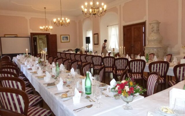 Schlosshotel Rosenau Superior