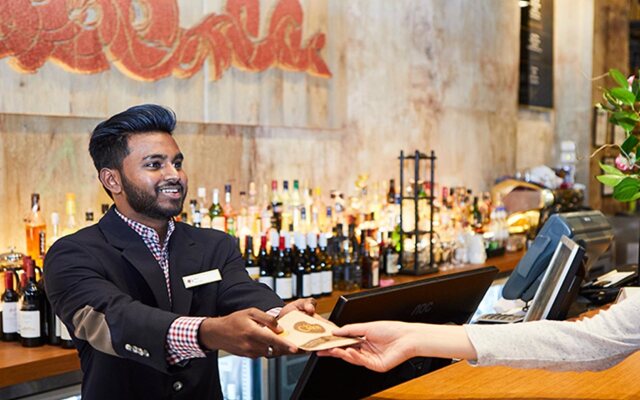DoubleTree by Hilton Hotel Melbourne - Flinders Street