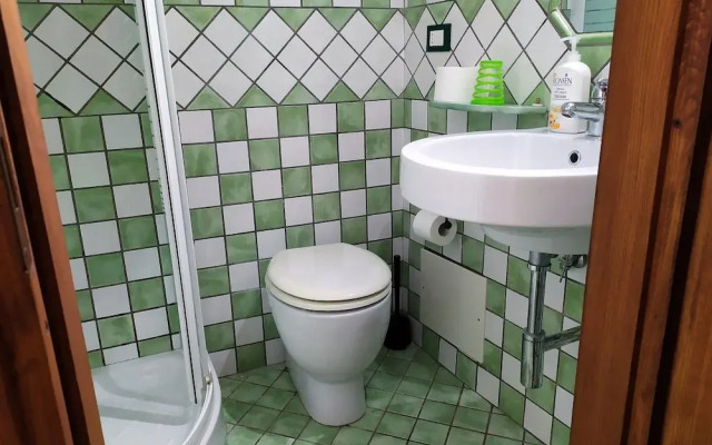 Caprera Room - Air-conditioned Triple Room in Maranola - Formia