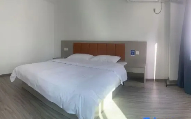 YIZHI hotel（Kunshan Anting Old Street&ZhaoFeng Road Subway Station）