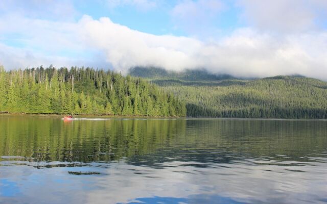 Cobble Wood & Bird Sanctuary Guest Houses
